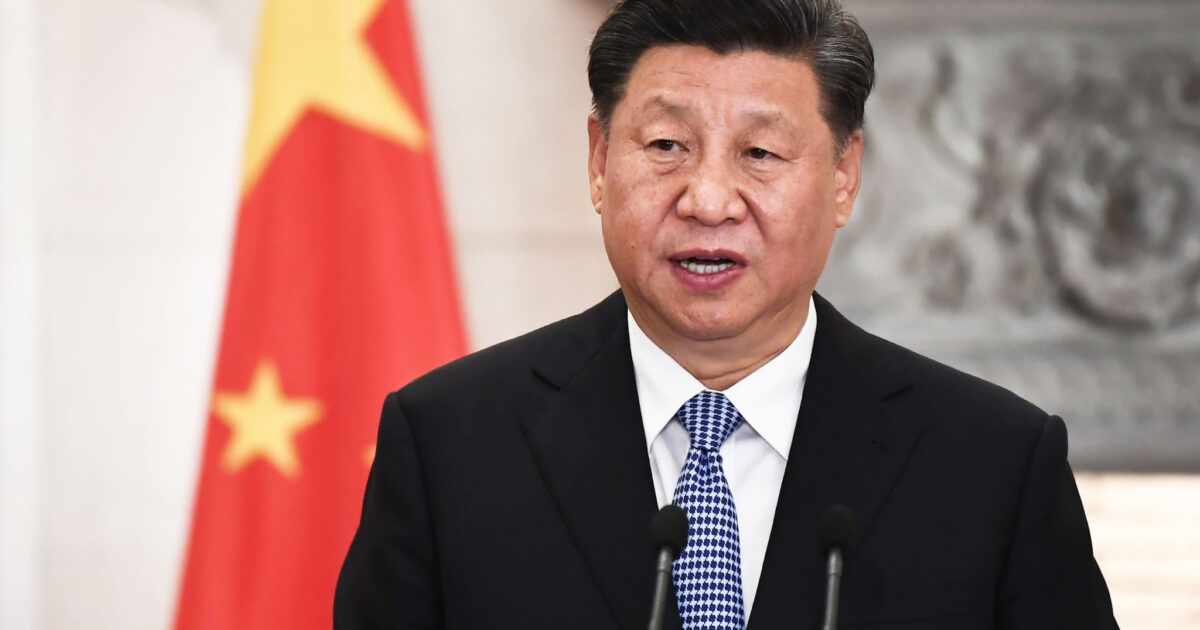 New Mao Lauds Old Mao: Chinas Xi Jinping Takes Politburo on...
